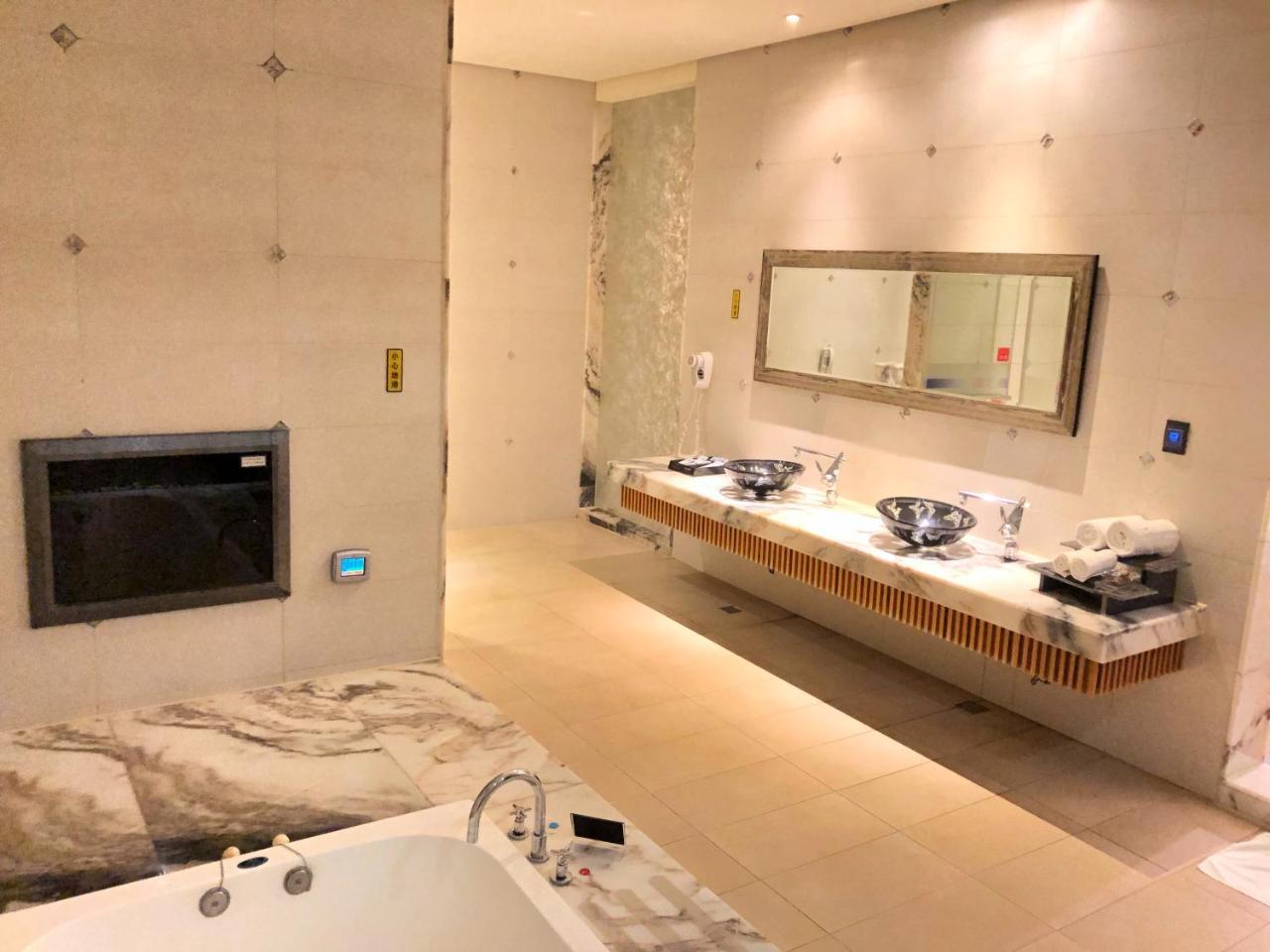 Idee Spa Motel Yangmei Zewnętrze zdjęcie